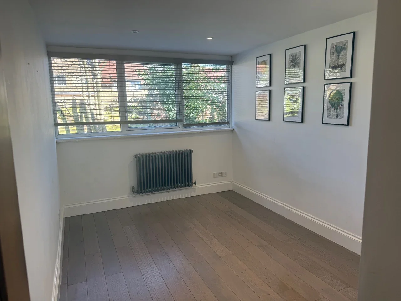 Flat Lordship Lane in Greater London