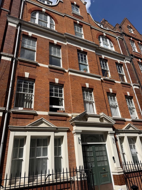 Room Hanson Street in City of Westminster