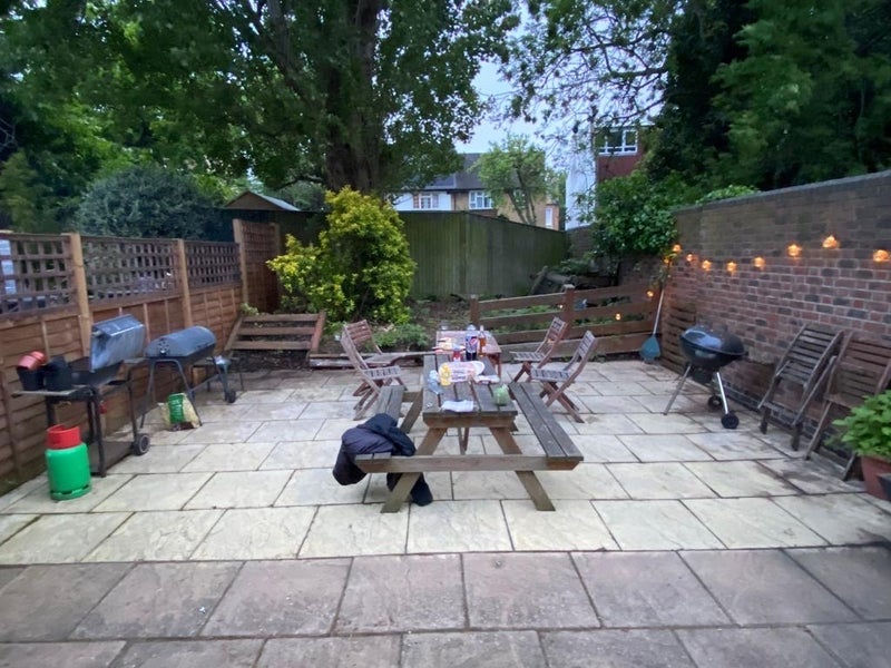 Room Malwood Road in Greater London