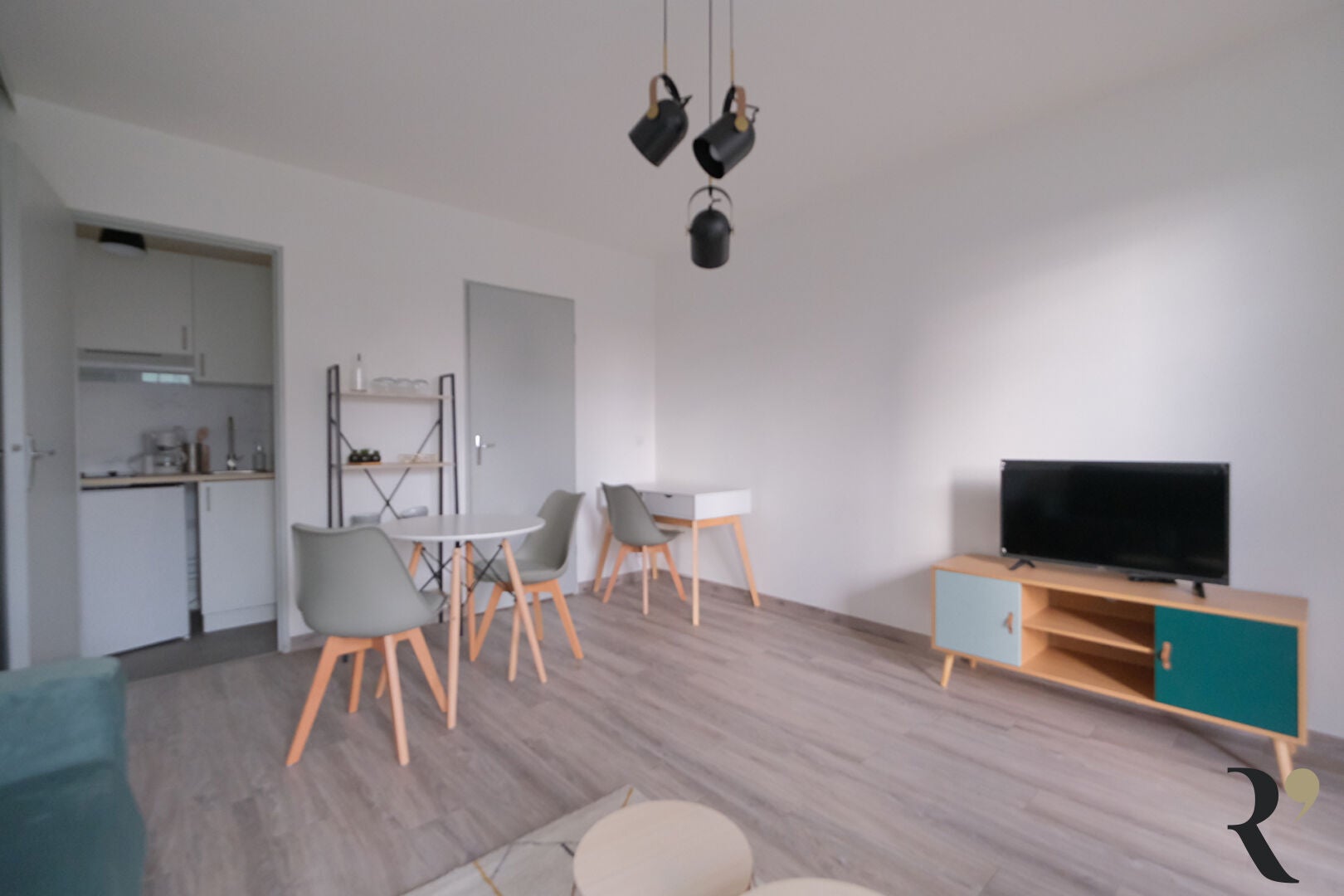 Flat Rue Yves du Manoir in Toulouse