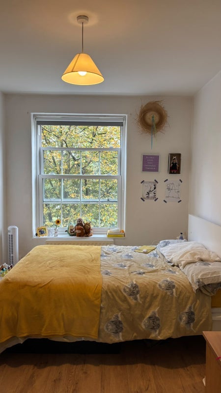 Room Loughborough Road in Greater London