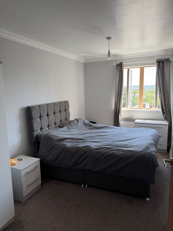 Room Irving Street in Birmingham