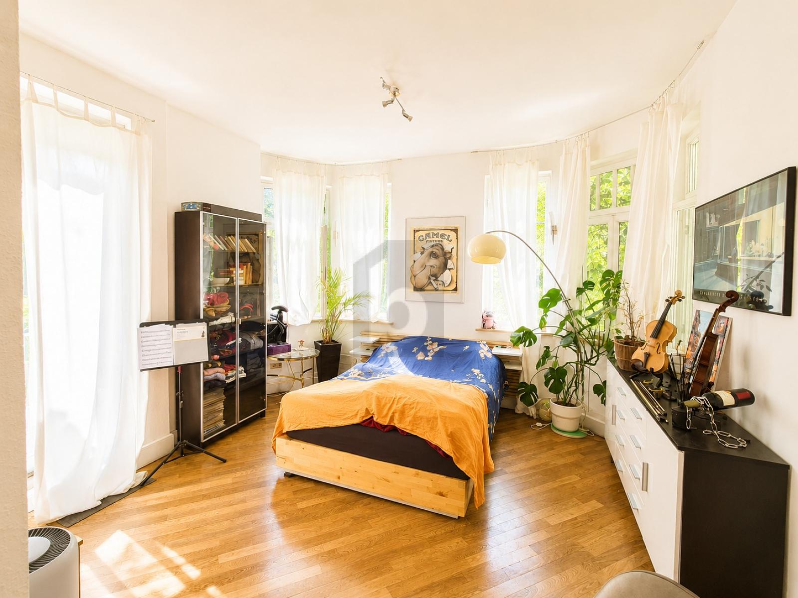 Wohnung Hohenheimer Straße in Stuttgart