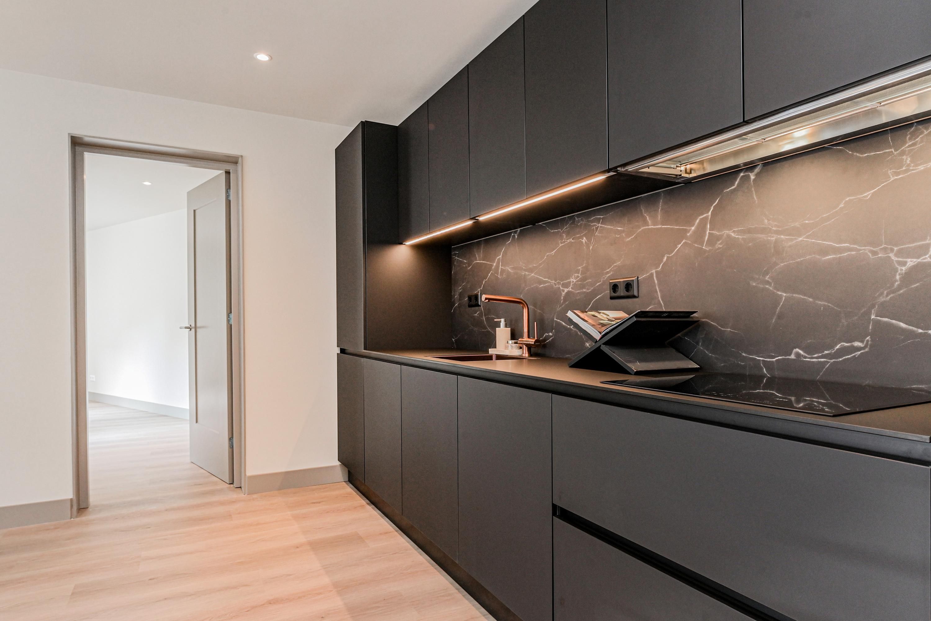 Appartement Hendrik Zwaardecroonstraat 10