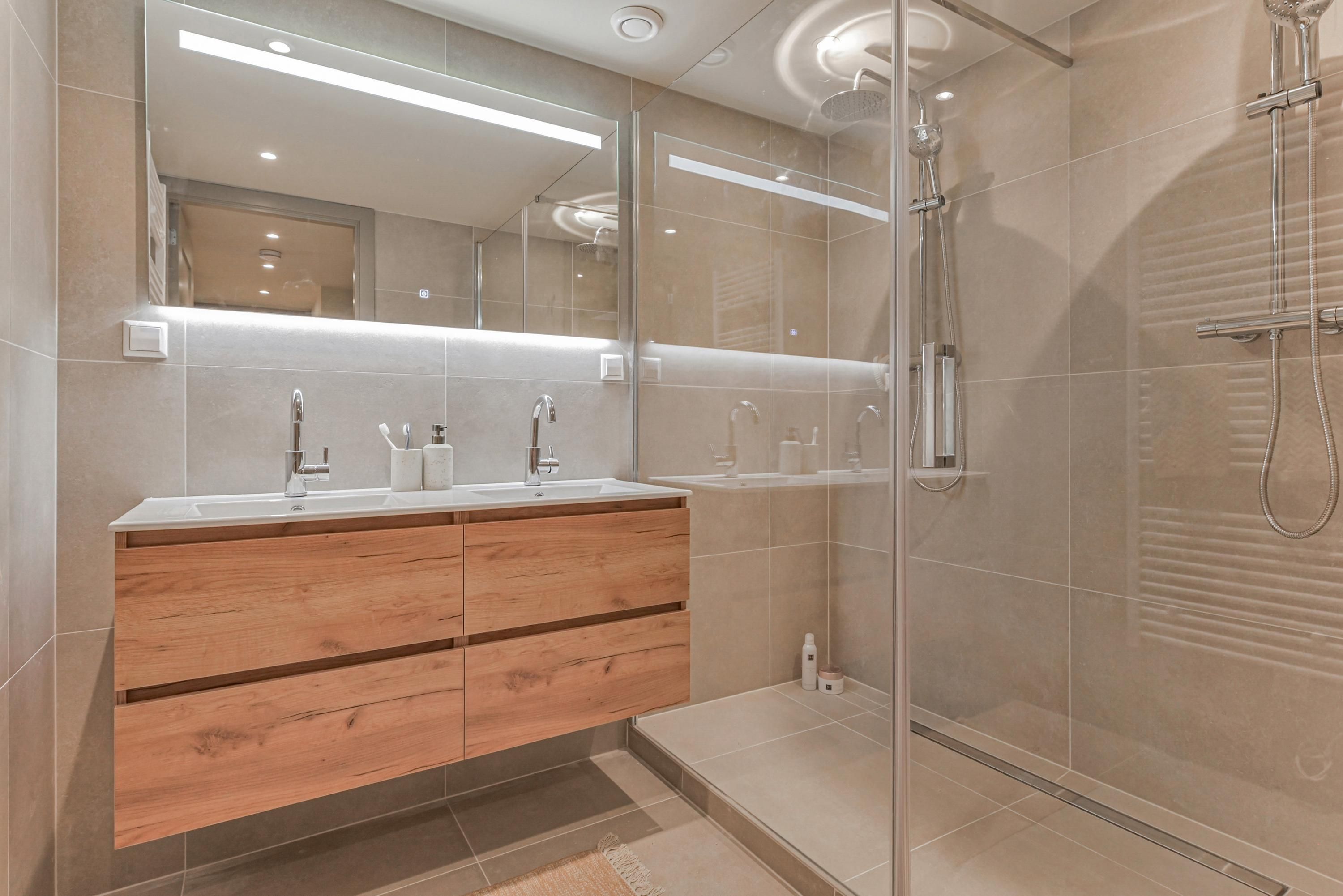 Appartement Hendrik Zwaardecroonstraat 20