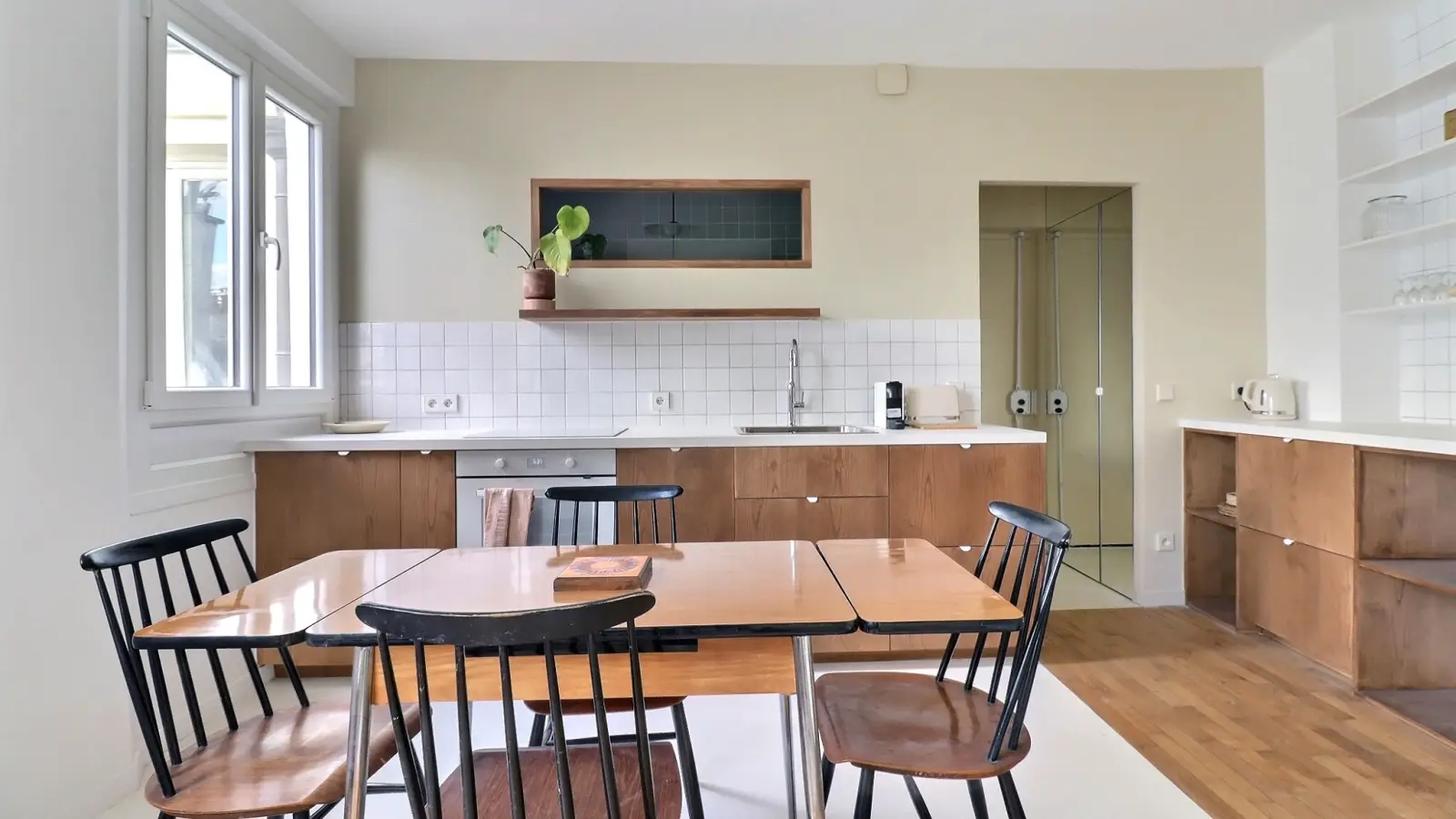 Flat Rue d'Aboukir in Paris