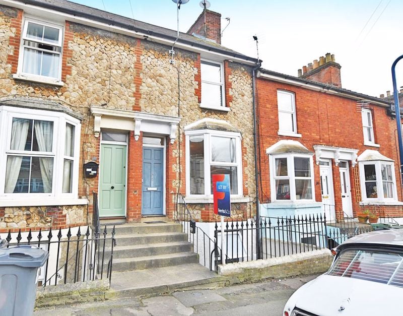 Flat Hardy Street in Maidstone