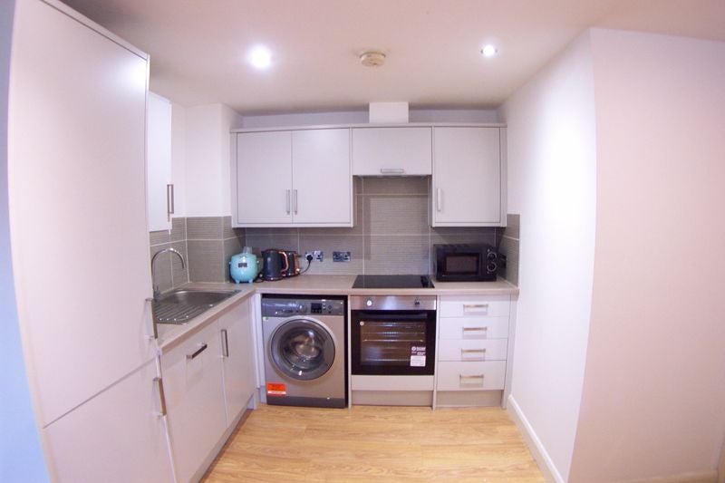 Flat Holborn Approach in Leeds