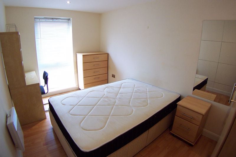 Flat Holborn Approach in Leeds