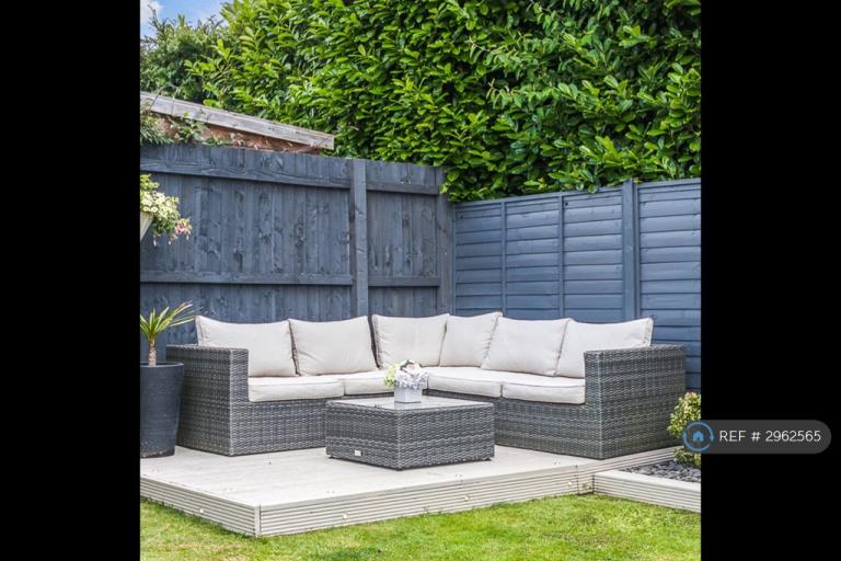 House Beaumont Lawns in Bromsgrove