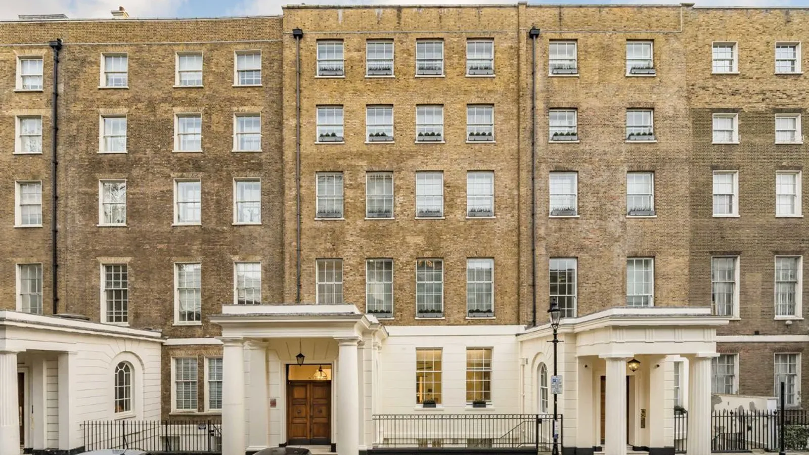Flat Connaught Street in City of Westminster