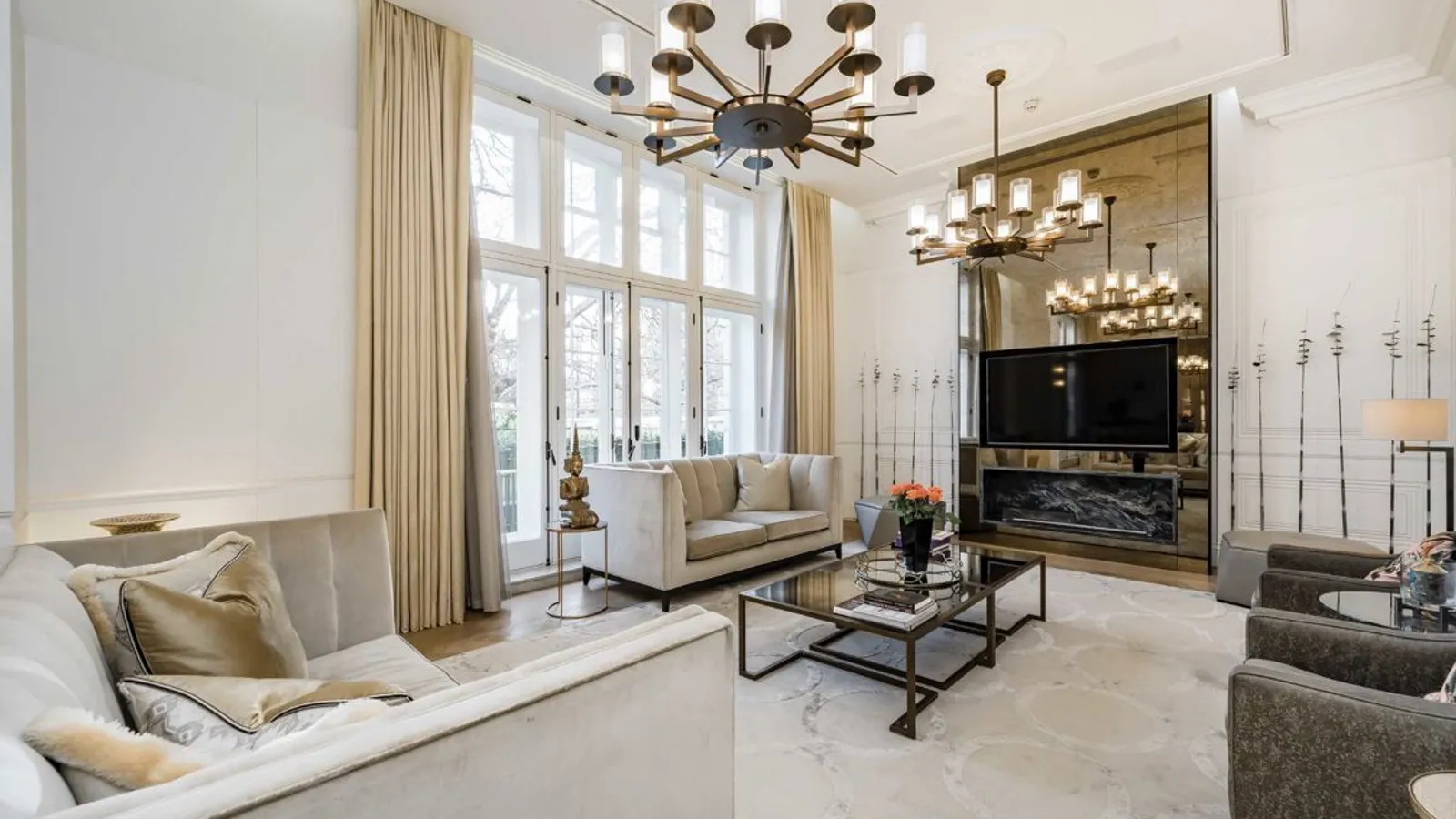 Flat Connaught Street in City of Westminster