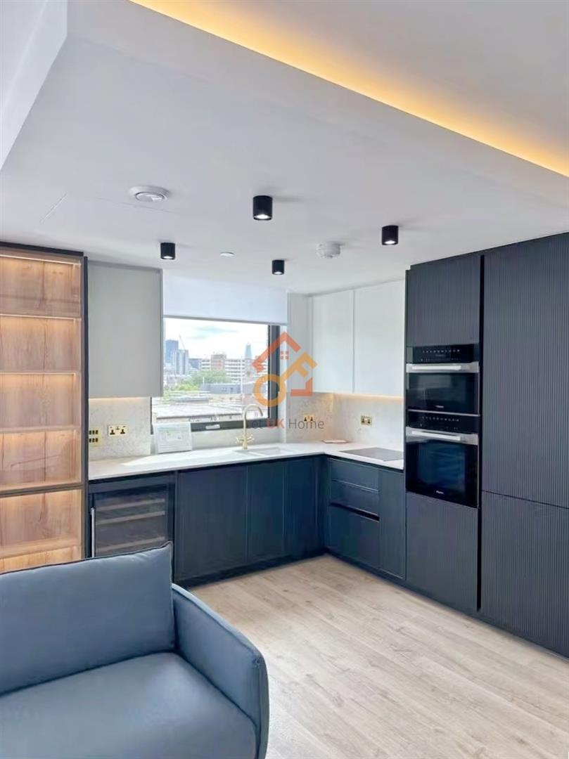 Flat Dingley Road in Greater London
