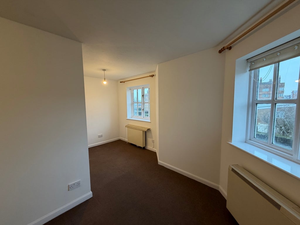 Flat Brownlow Hill in Liverpool