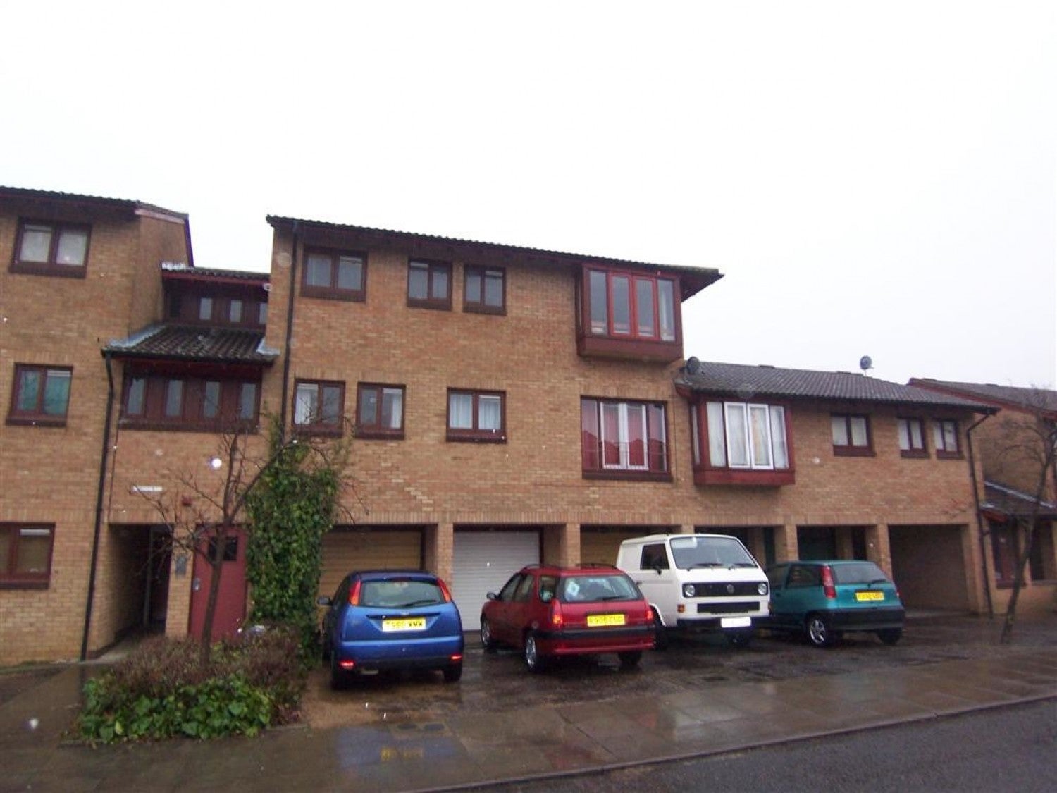 Flat Underwood Place in Milton Keynes