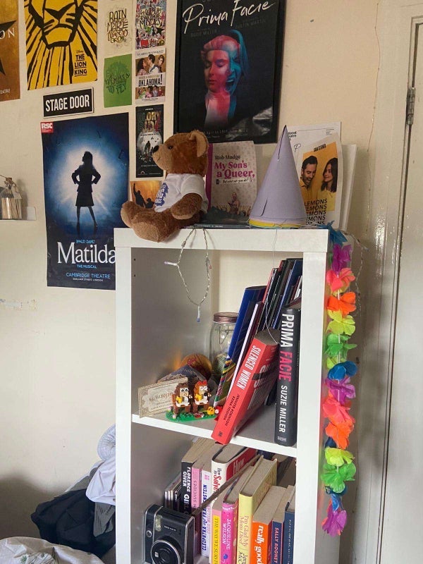 Room Shardeloes Road in Greater London