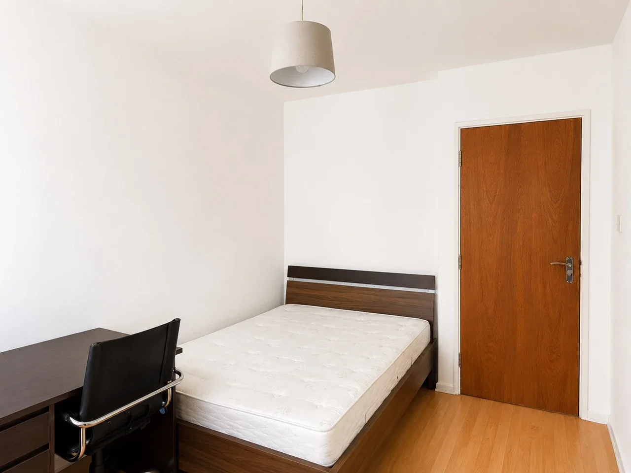 House Brokesley Street in Greater London