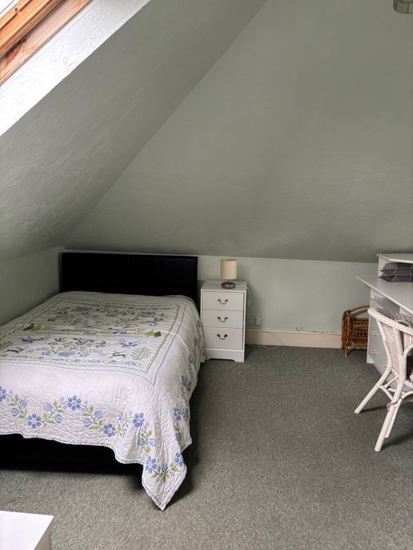Room Limited Road in Bournemouth