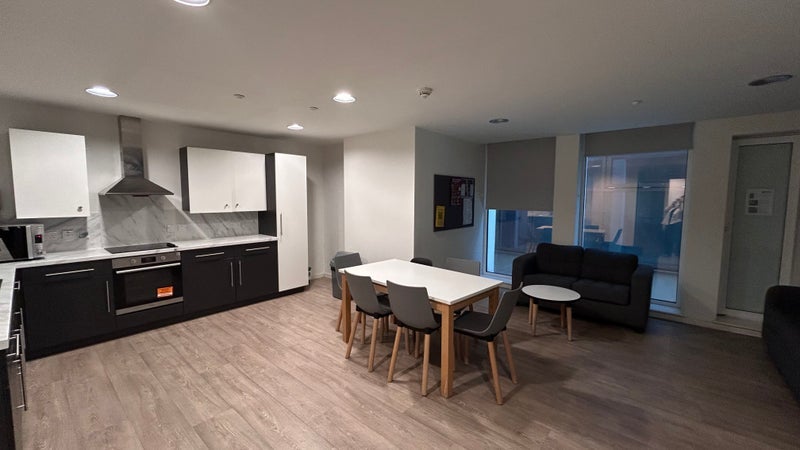 Flat Lett Road in Greater London
