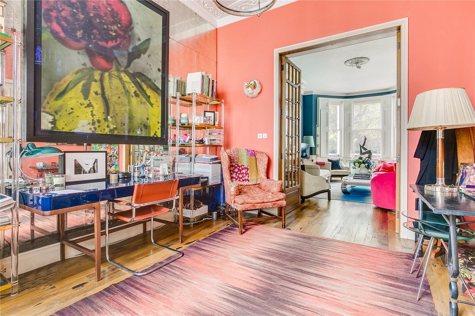 Flat Onslow Gardens in Greater London