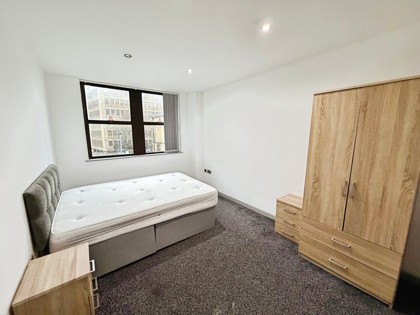 Flat Blackwall in Calderdale