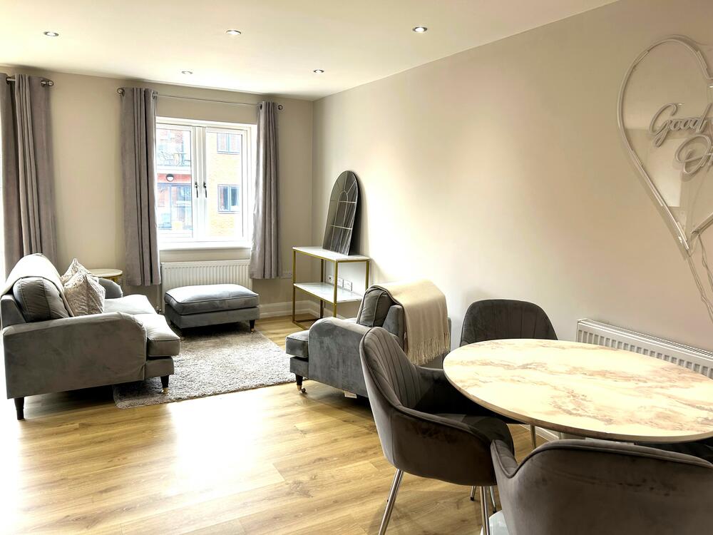 Flat Lemont Road in Sheffield