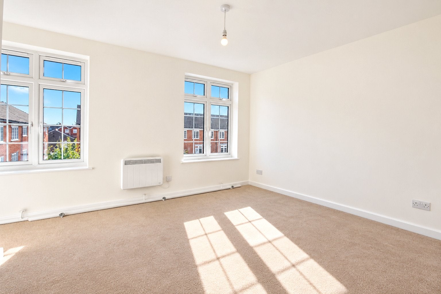 Flat Lammas Court in Windsor