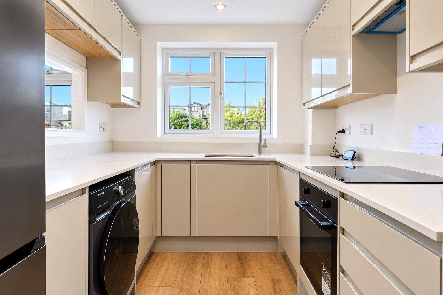 Flat Lammas Court in Windsor
