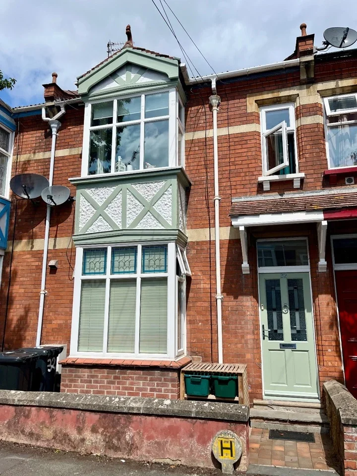 Room Ashleigh Avenue in Bridgwater