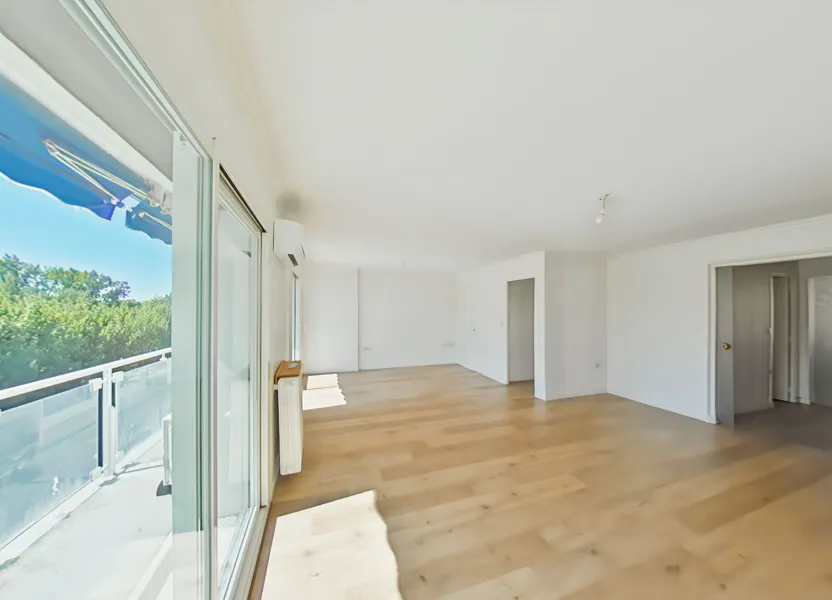 Flat Boulevard Charles de Gaulle in Guilherand-Granges