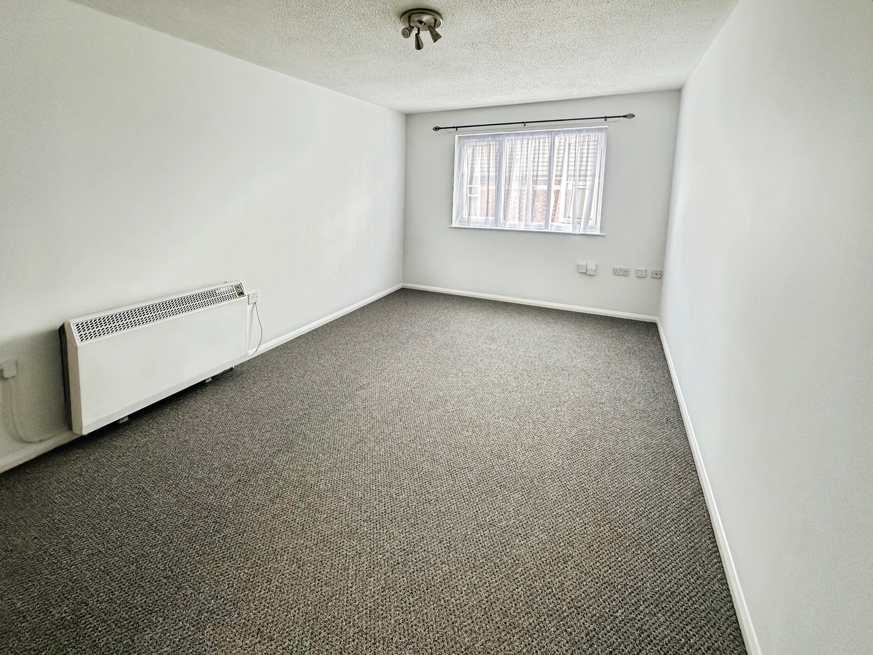 Flat Newman Street in Kettering