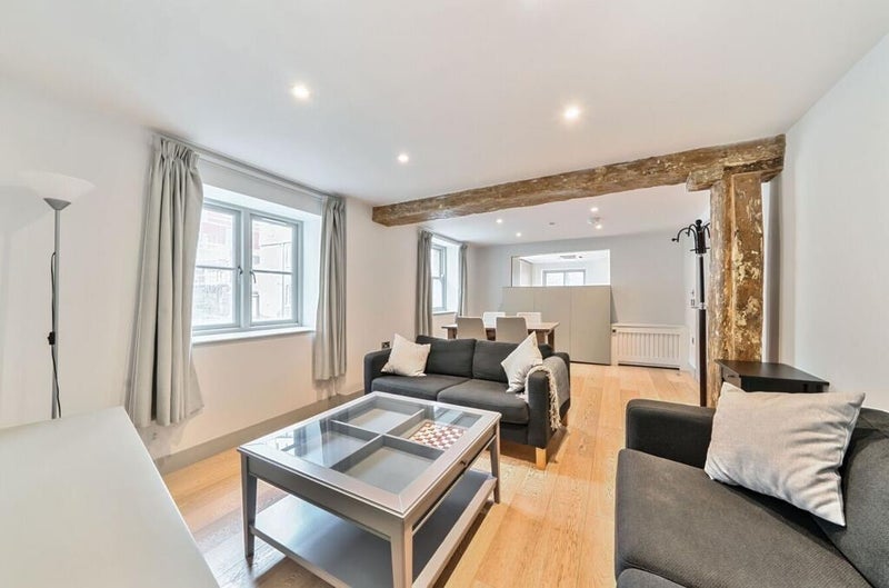 Room Strutton Ground in City of Westminster