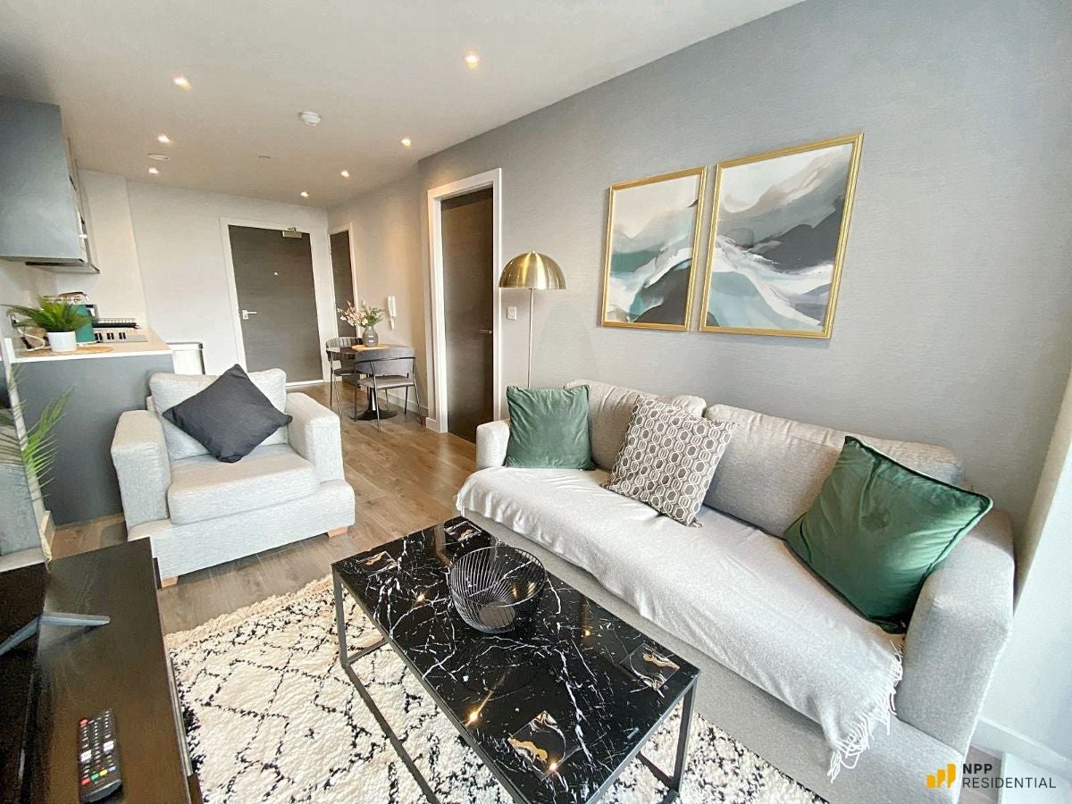 Flat Greengate in Salford