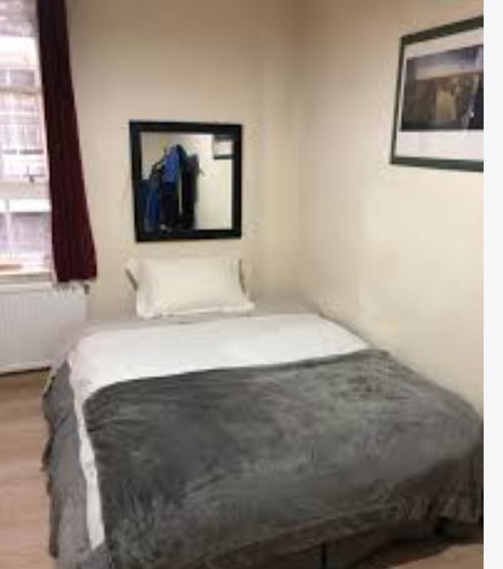 Room Upper Elmers End Road in Greater London