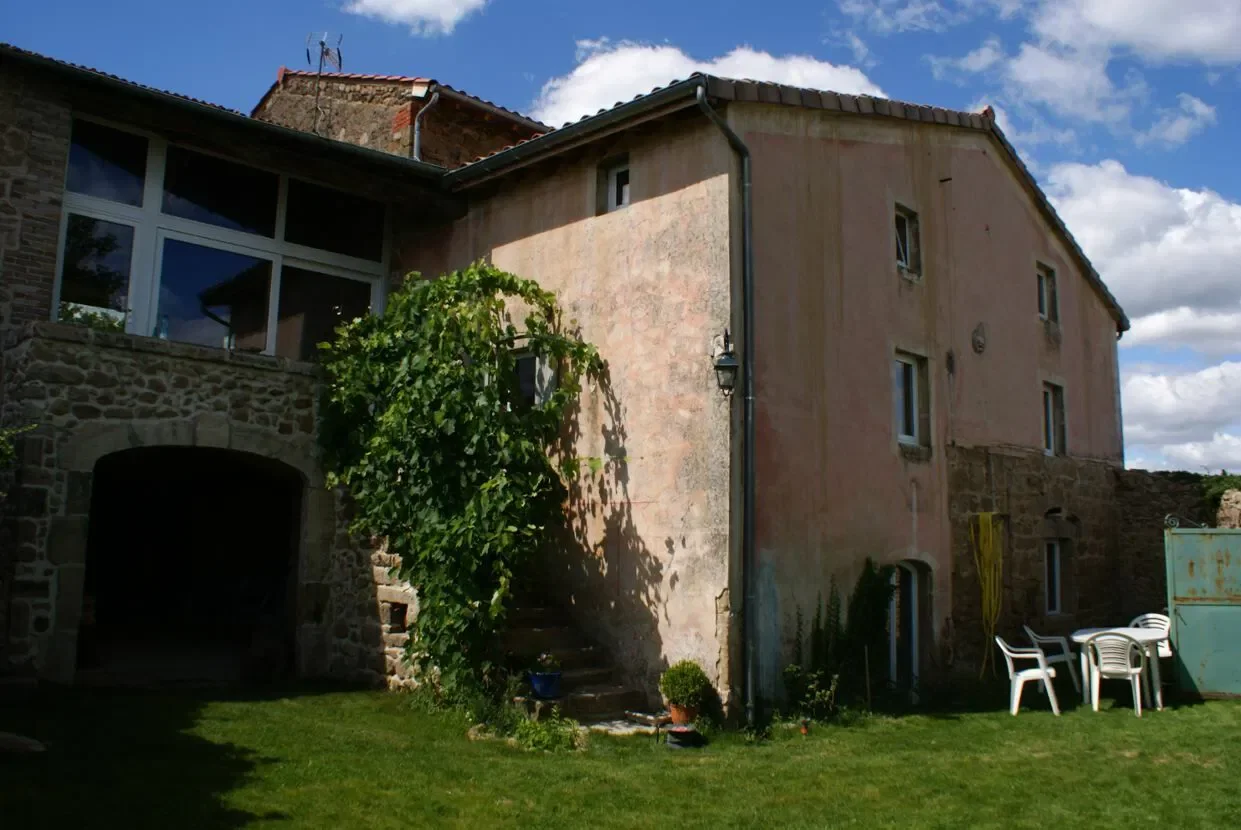 Chambre Route de Roisey à Bessey
