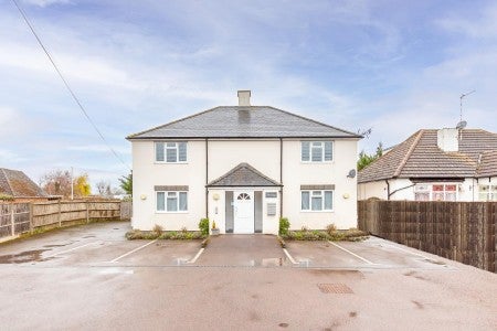 Flat Billington Road in Leighton Buzzard