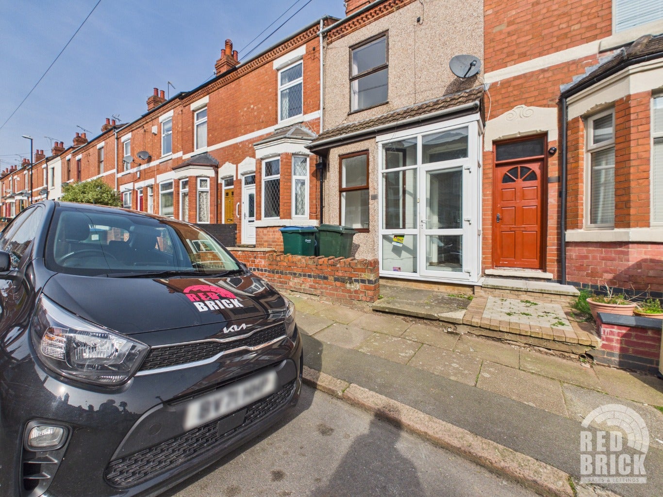 Flat Newcombe Road in Coventry