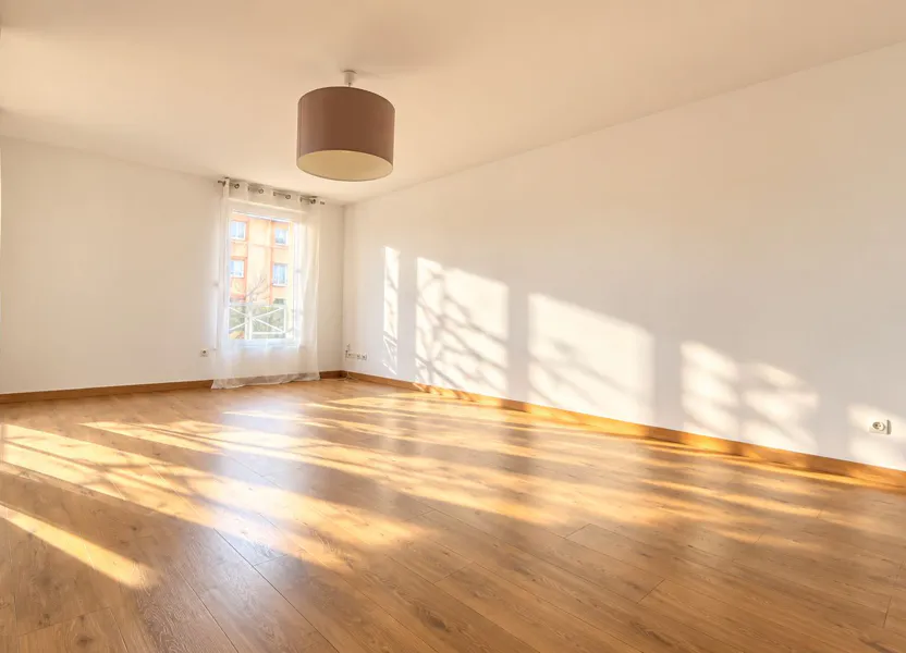 Flat Chemin du Bois de Saget in Saint-Jean