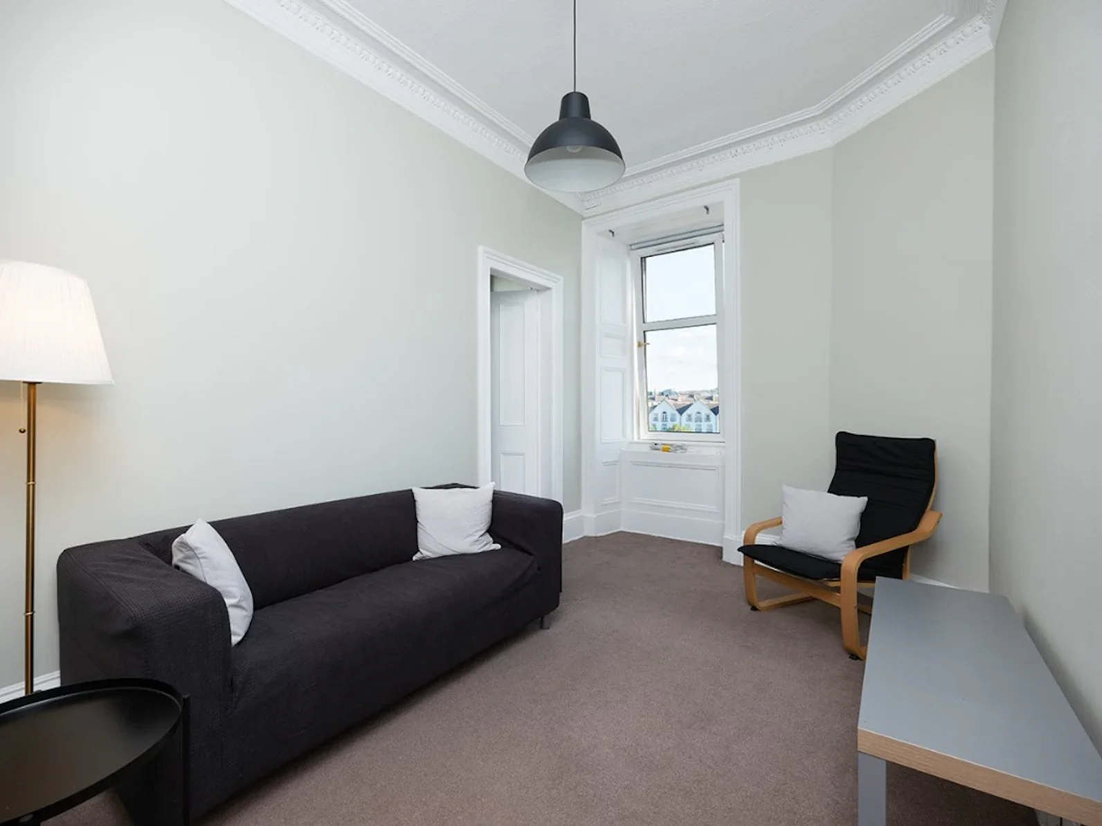 Flat Haymarket Terrace in City of Edinburgh