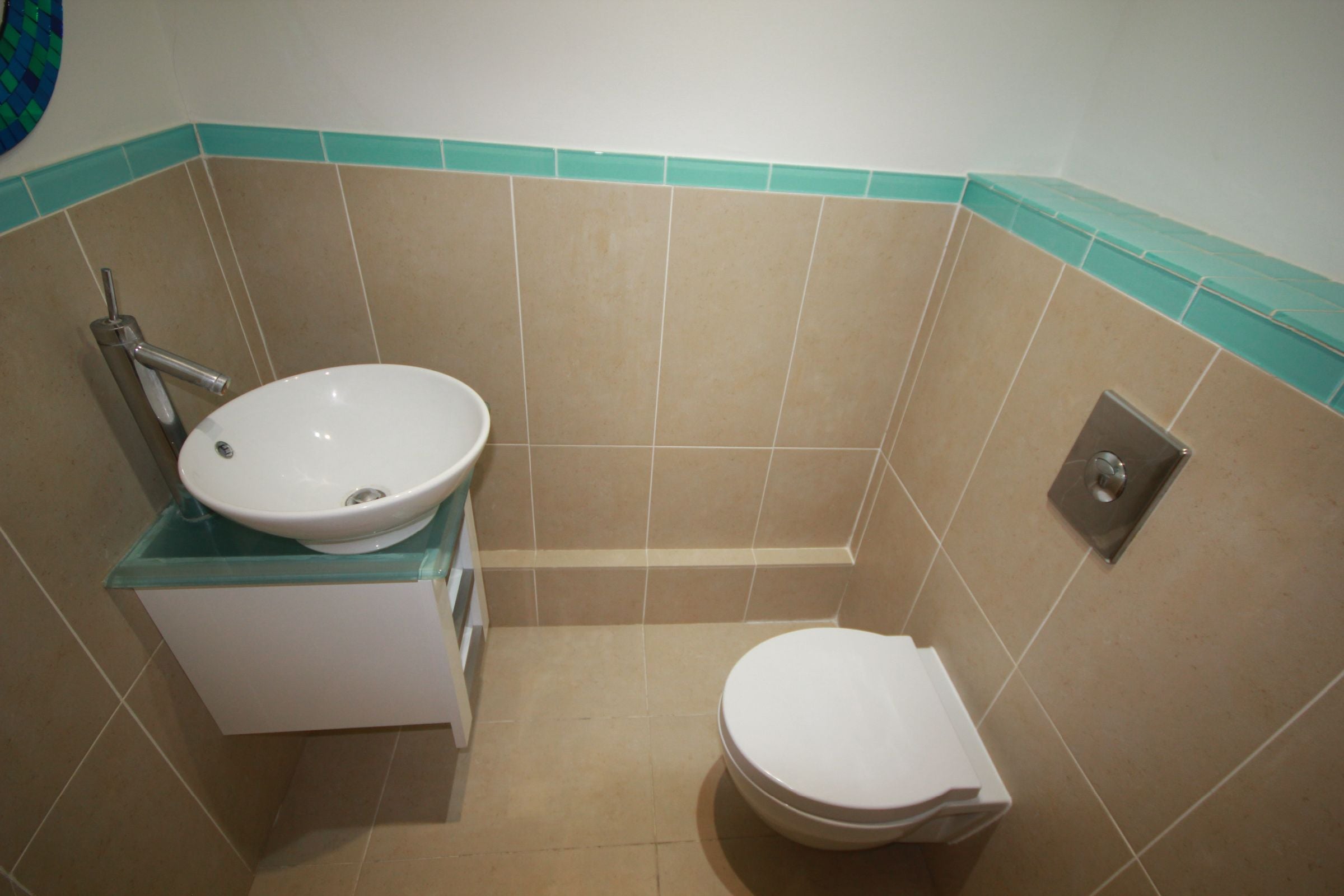 Flat Gooden Court in Greater London