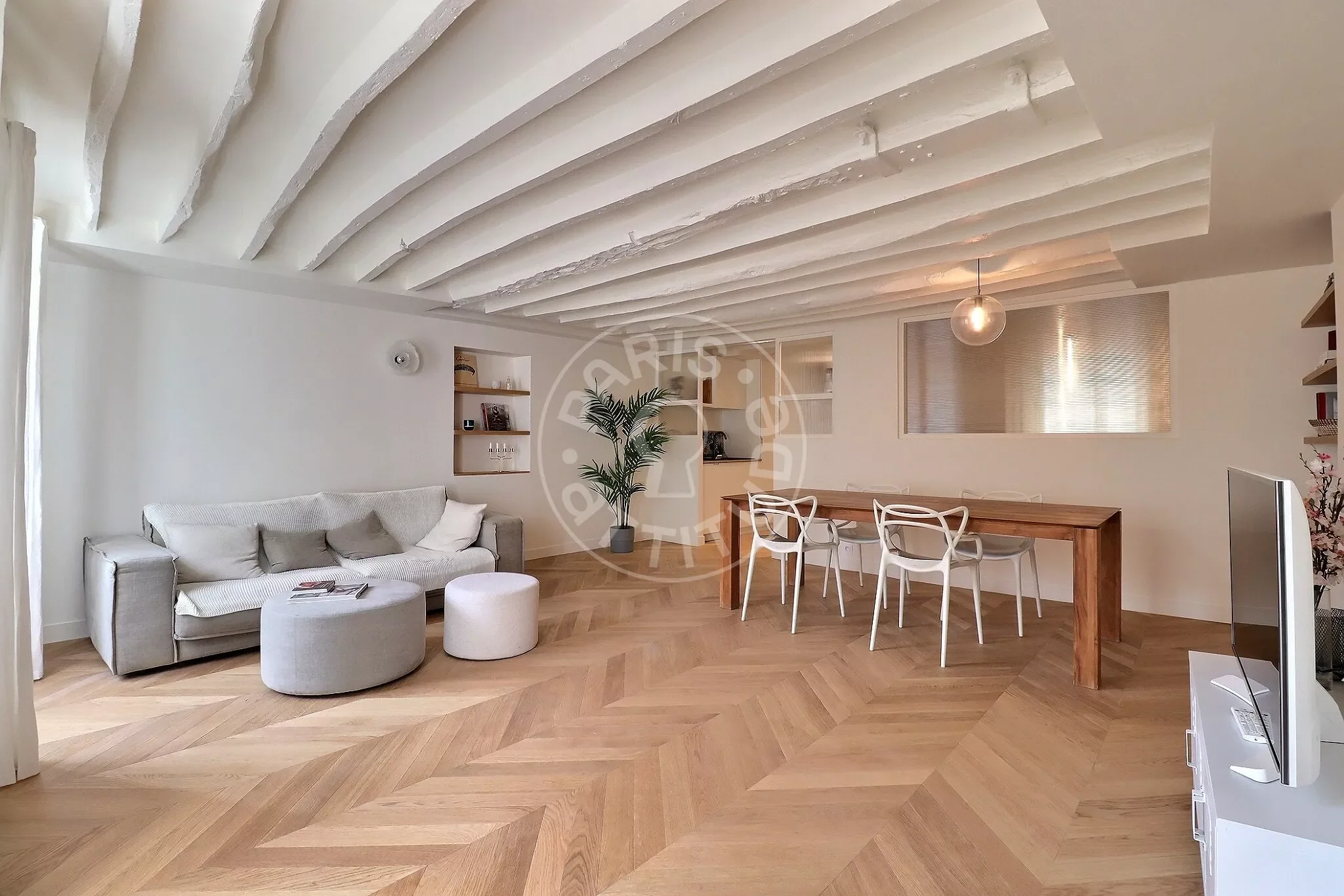 Appartement Rue de Grenelle à Paris