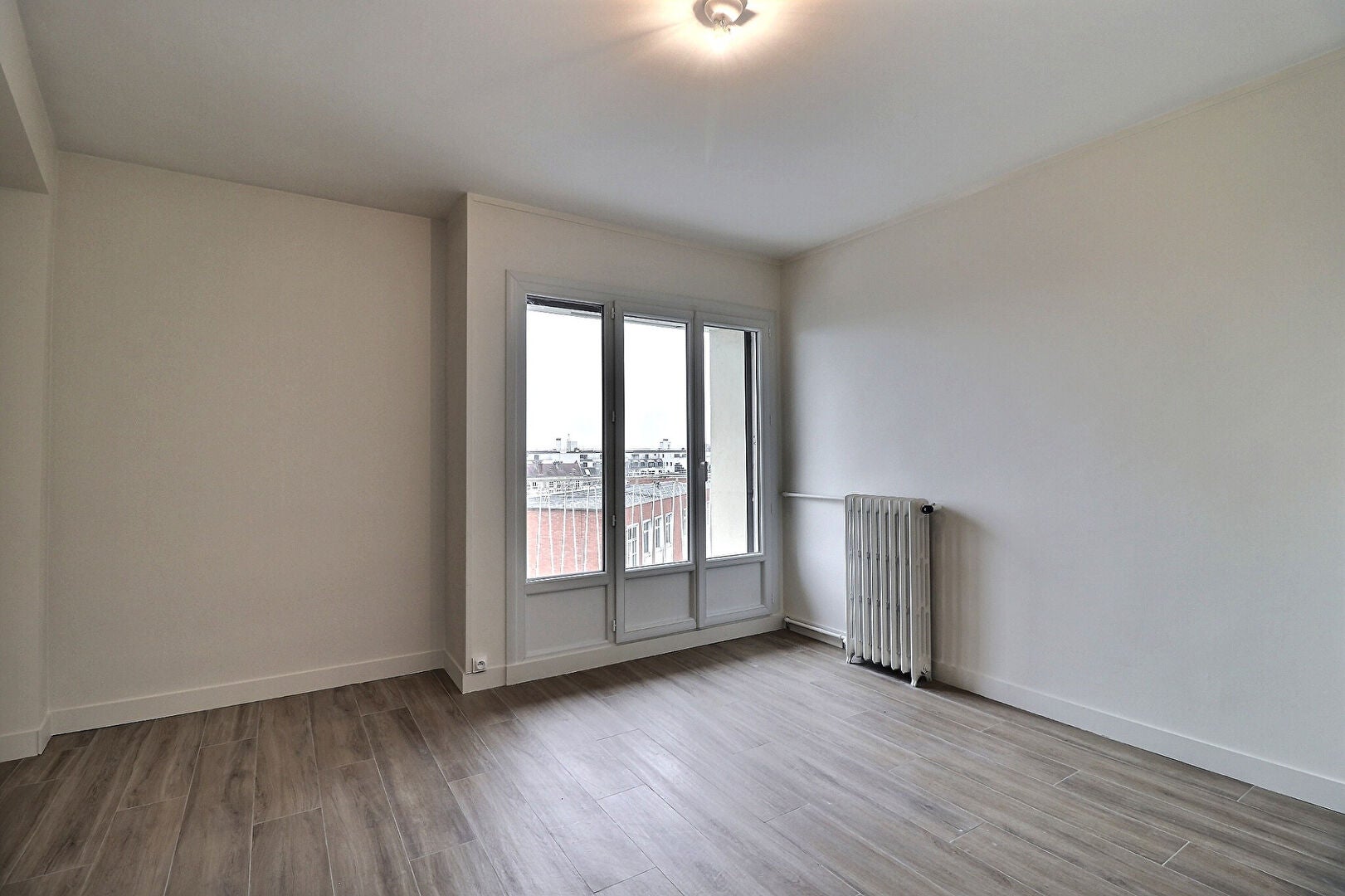 Flat Avenue de Ceinture in Enghien-les-Bains