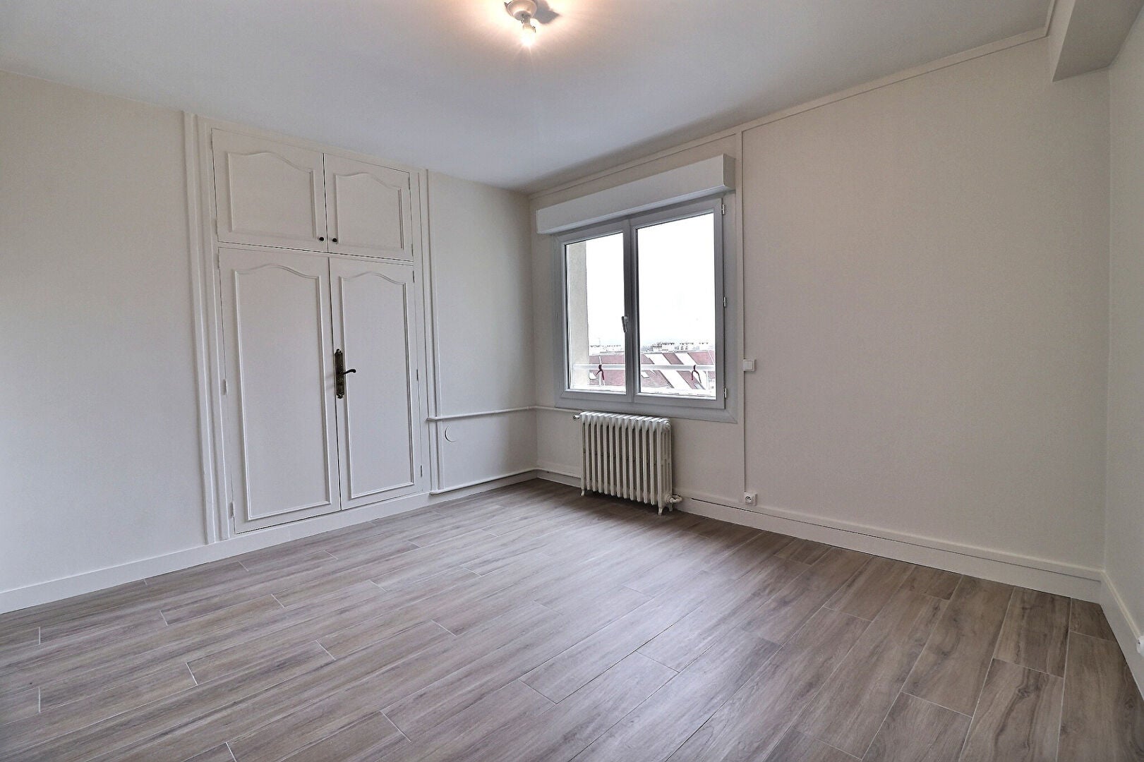 Flat Avenue de Ceinture in Enghien-les-Bains
