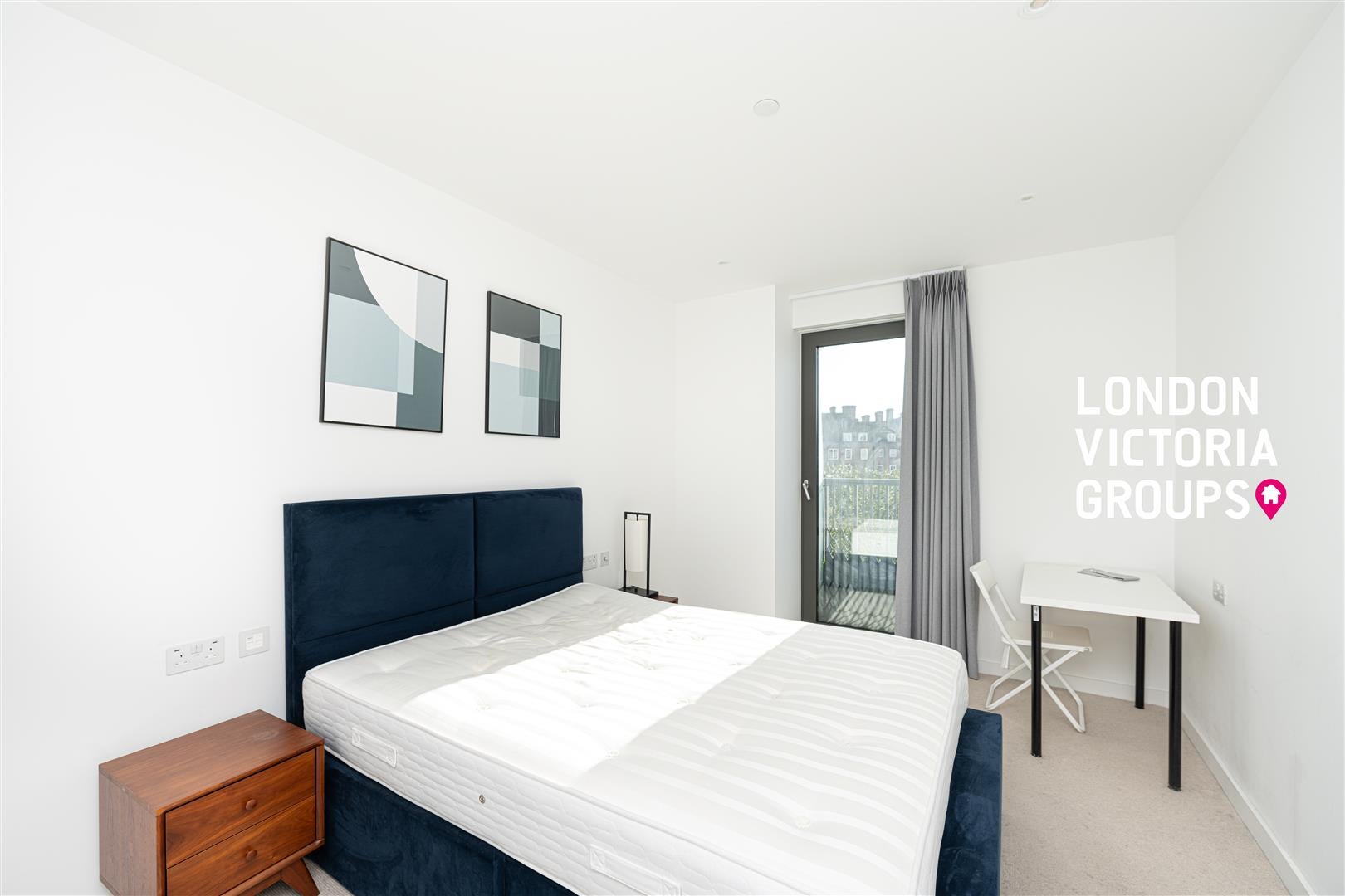 Flat Ebury Bridge Road in City of Westminster