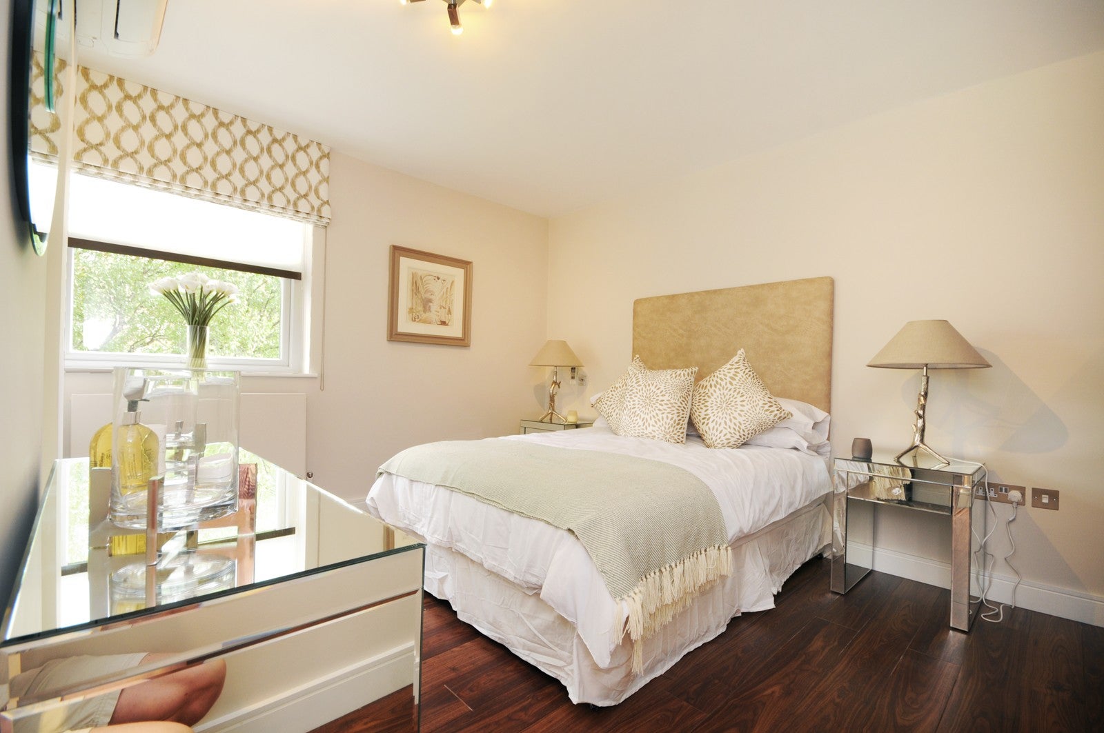 Flat Boydell Court in London
