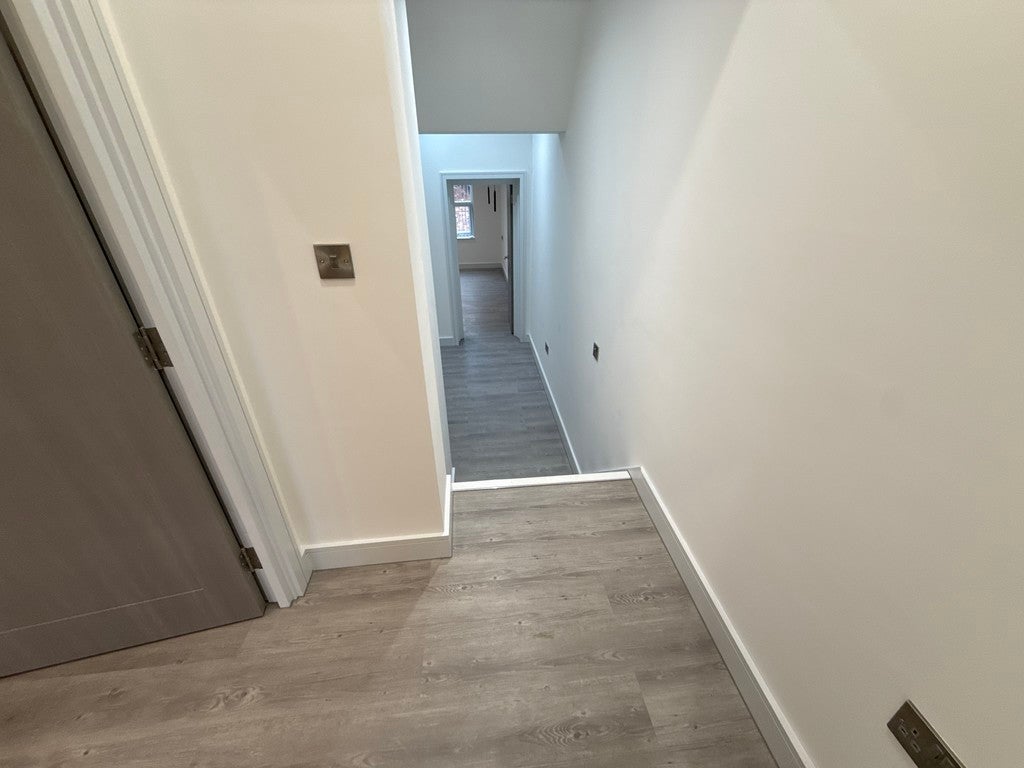 Flat Brundretts Road in Manchester
