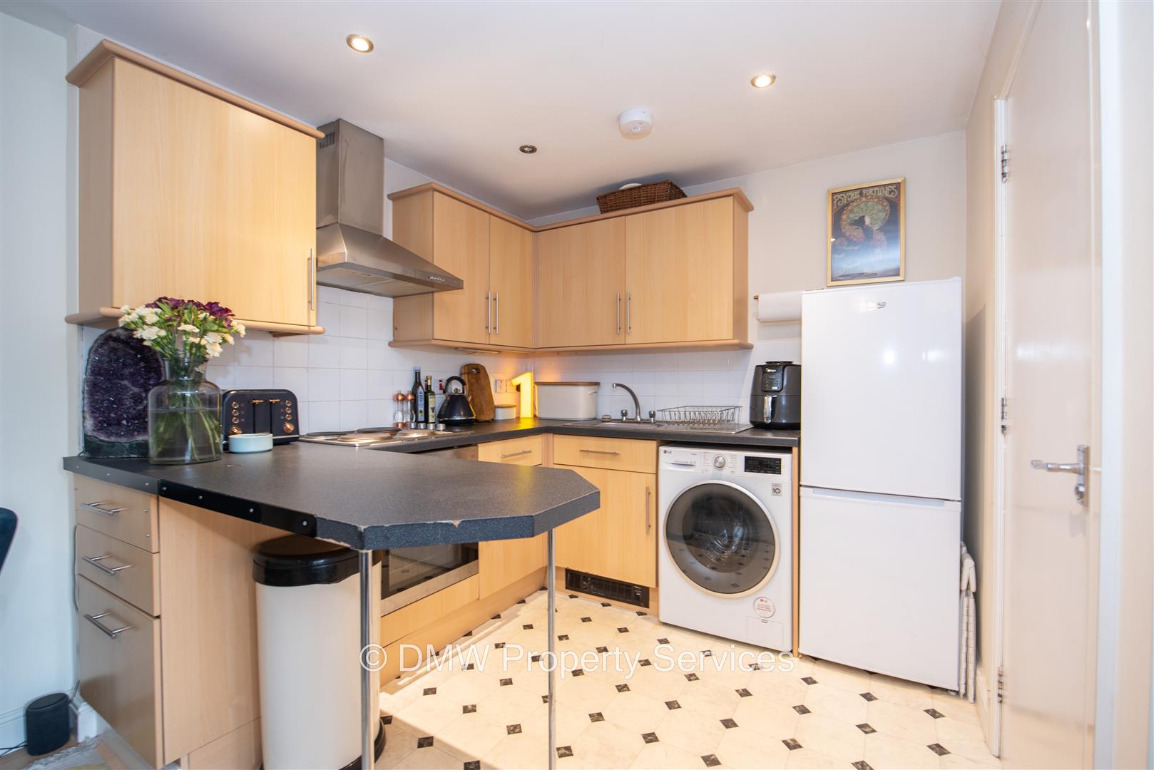 Flat Chestnut Grove in Nottingham