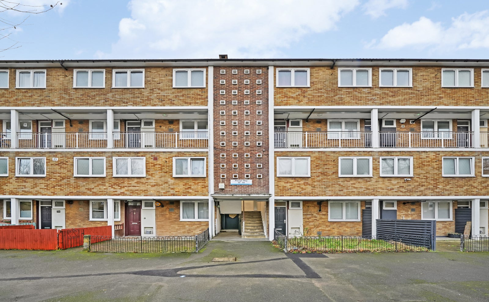 Flat Plough Way in Greater London