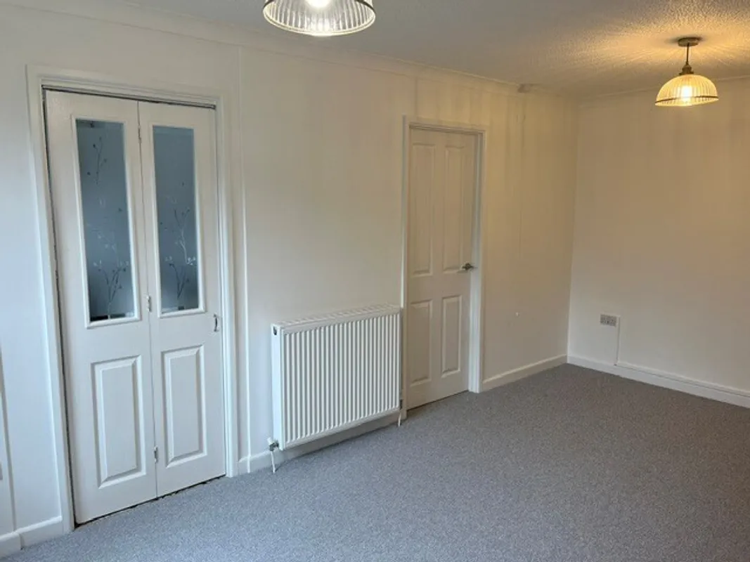 Flat Bicknell Gardens in Yeovil