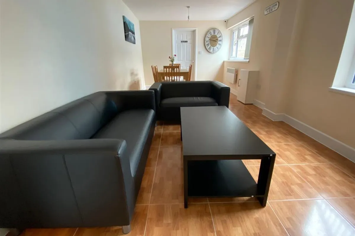 Room Chester Road North in Wyre Forest